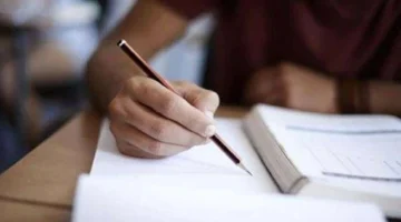 مؤشرات تصحيح امتحان اللغة الإنجليزية للثانوية العامة تبعث على التفاؤل بين الطلاب